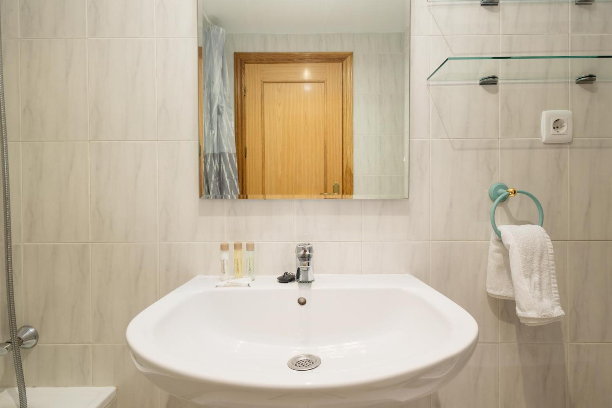 Beautiful Townhouse Walking Distance To The Beach In Costabella, Marbella Exteriér fotografie
