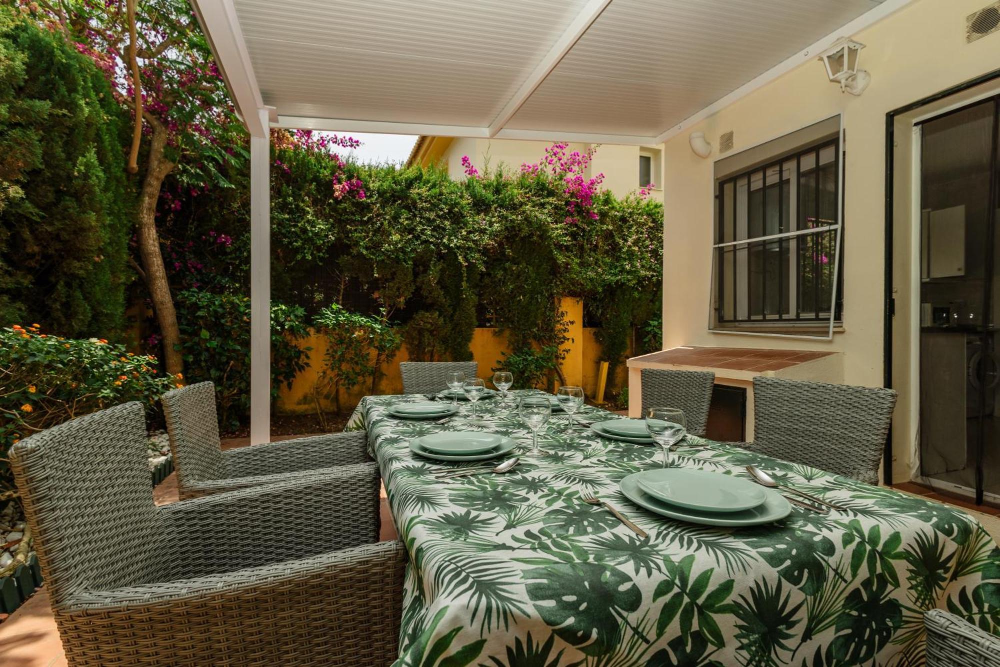 Beautiful Townhouse Walking Distance To The Beach In Costabella, Marbella Exteriér fotografie