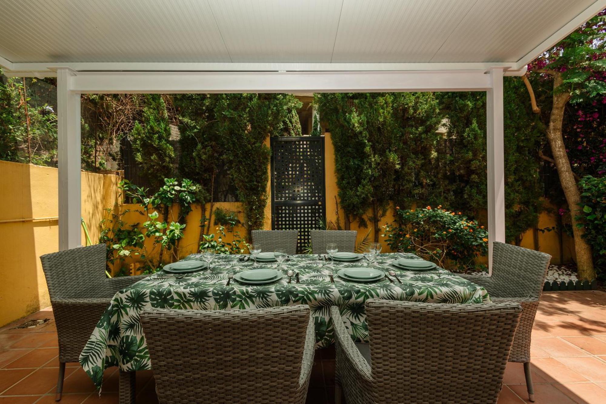 Beautiful Townhouse Walking Distance To The Beach In Costabella, Marbella Exteriér fotografie